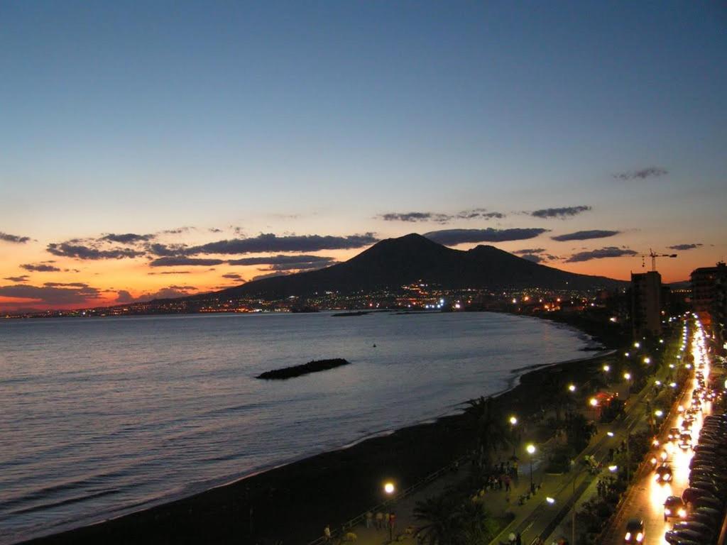 Casa Rispoli Lägenhet Castellammare di Stabia Exteriör bild